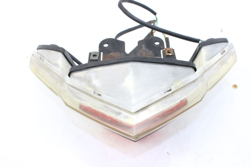 photo de FEU ARRIERE EUROCKA VIRTUALITY GT 4T 50 (2011 - 2017) - Détails caractéristiques