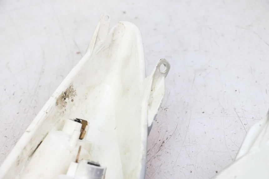 photo de FEU ARRIERE YAMAHA XMAX X-MAX 125 (2006 - 2009) - Zoom état d’usage