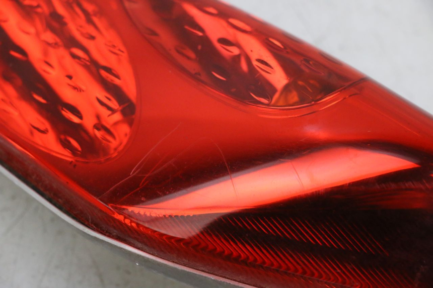 photo de FEU ARRIERE YAMAHA XMAX X-MAX 125 (2006 - 2009) - Pièce contrôlée