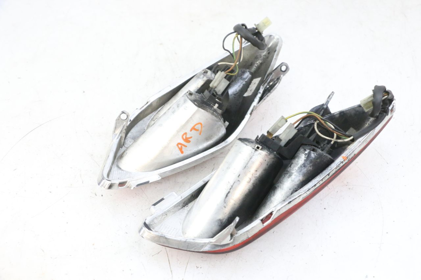 photo de FEU ARRIERE YAMAHA XMAX X-MAX 125 (2006 - 2009) - Zoom état d’usage