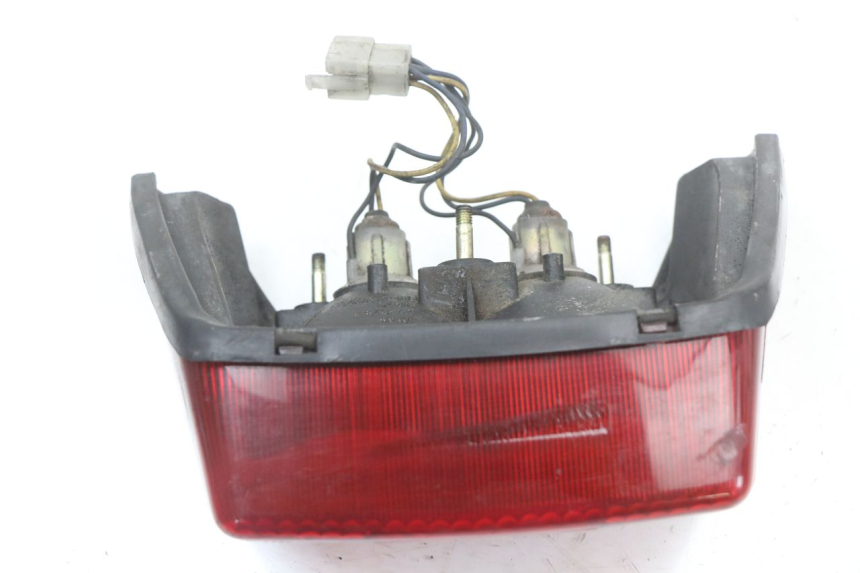 photo de FEU ARRIERE YAMAHA XJ F 900 (1983 - 1994) - Détail de la pièce