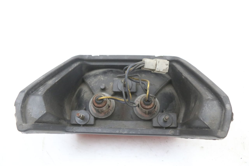 photo de FEU ARRIERE YAMAHA XJ F 900 (1983 - 1994) - Points de fixation