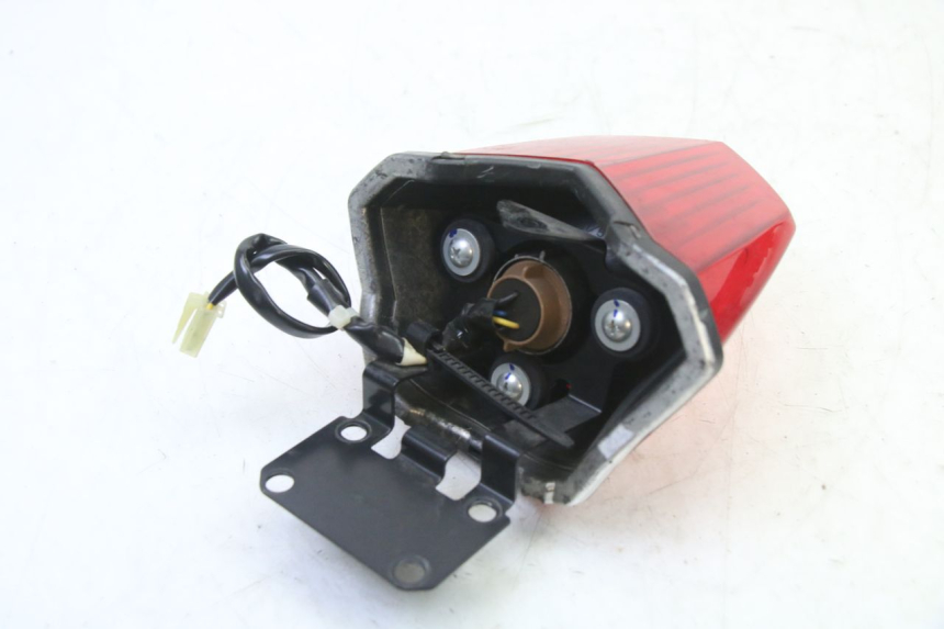 photo de FEU ARRIERE YAMAHA XJ6 ABS 600 (2008 - 2016) - Vue d’ensemble