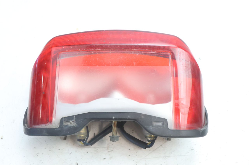 photo de FEU ARRIERE YAMAHA XJR 1300 (1998 - 2002) - Zoom état d’usage