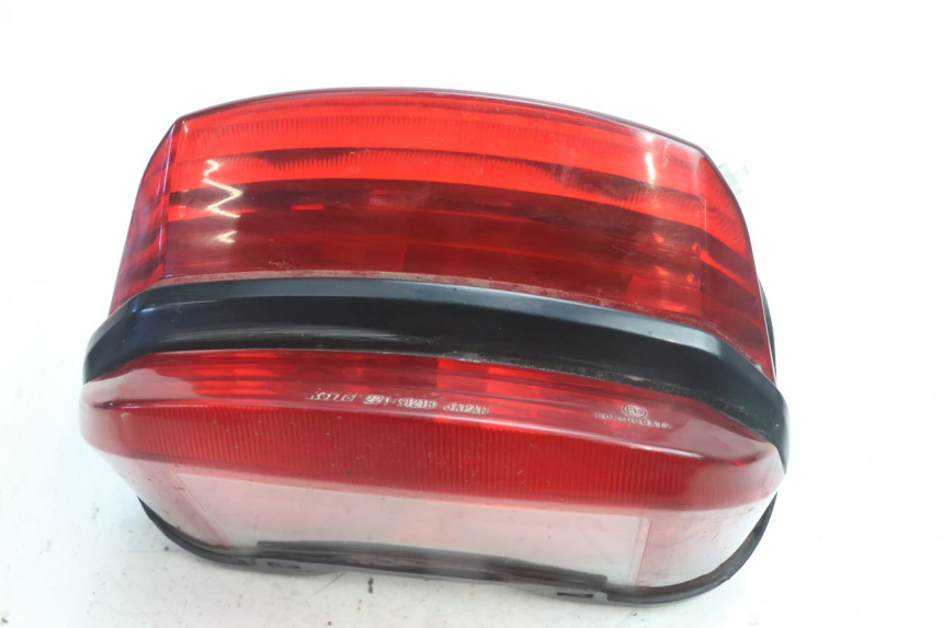 photo de FEU ARRIERE YAMAHA XJR 1300 (1998 - 2002) - Autre angle de vue