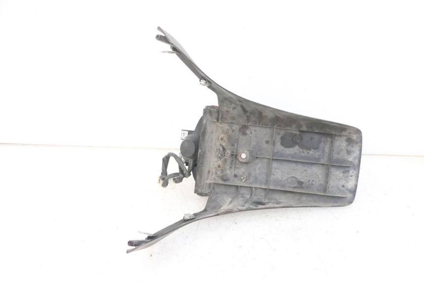 photo de FEU ARRIERE HONDA XLV VARADERO 125 (2000 - 2006) - Autre angle de vue