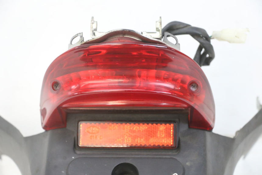 photo de FEU ARRIERE HONDA XLV VARADERO 125 (2000 - 2006) - État de surface