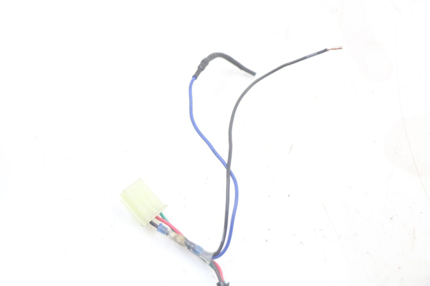 photo de FEU ARRIERE YAMAHA FZ1 FAZER 1000 (2007 - 2009) - Pièce contrôlée