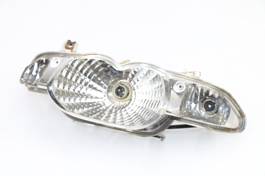 photo de FEU ARRIERE YAMAHA NEOS NEO'S 4T 50 (2008 - 2016) - Vue principale