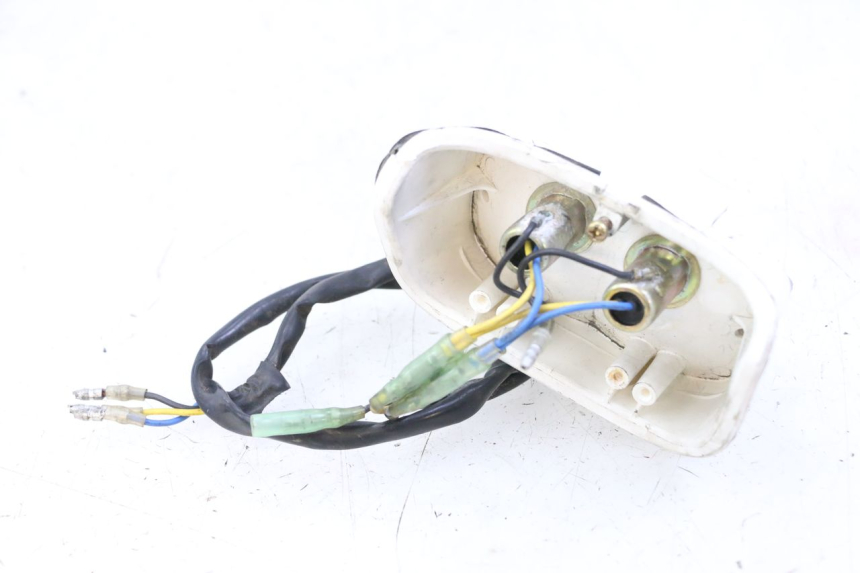 photo de FEU ARRIERE YAMAHA XV VIRAGO 535 (1988 - 2004) - Zoom état d’usage