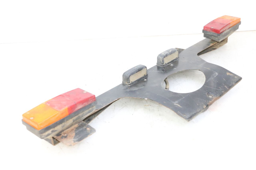 photo de FEU ARRIERE YAMAHA YFM GRIZZLY 550 (2008 - 2015) - Zoom composants