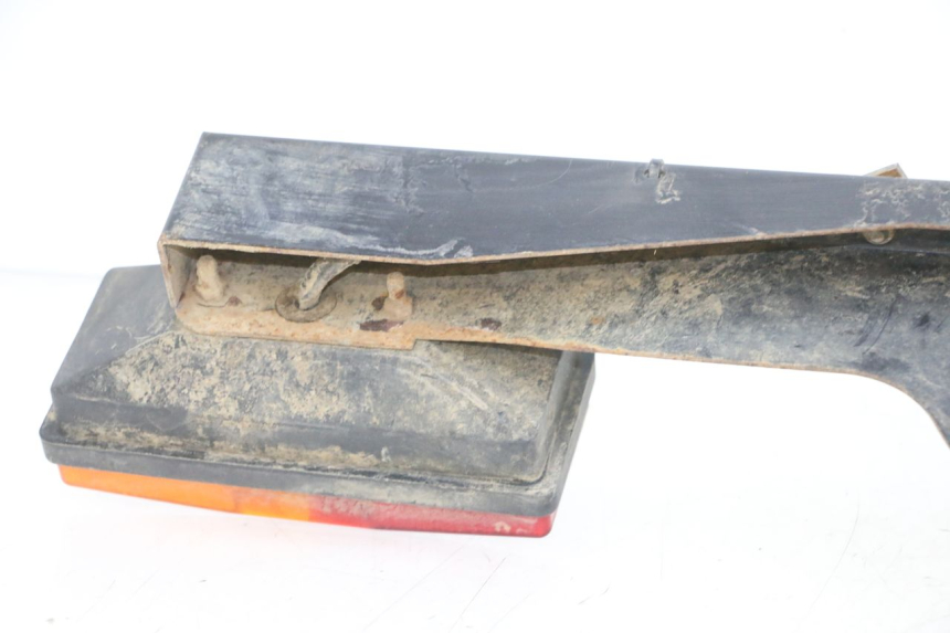 photo de FEU ARRIERE YAMAHA YFM GRIZZLY 550 (2008 - 2015) - Points de fixation