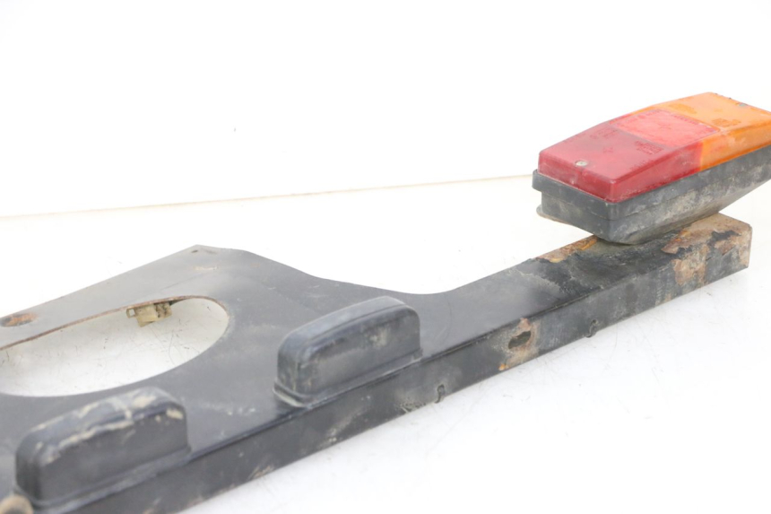 photo de FEU ARRIERE YAMAHA YFM GRIZZLY 550 (2008 - 2015) - Pièce contrôlée