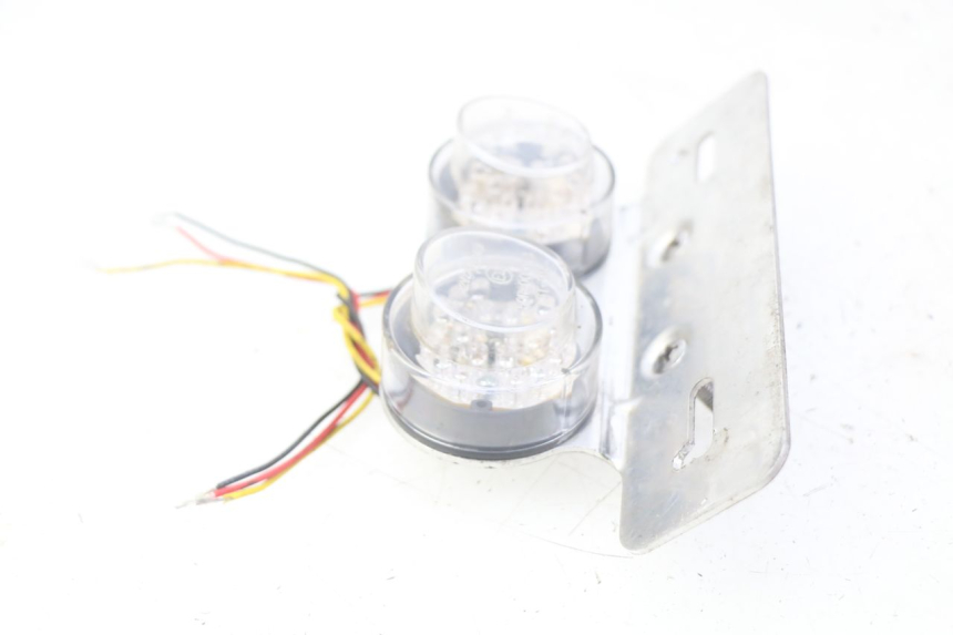 photo de FEU ARRIERE KAWASAKI ZEPHYR 1100 ( - 1995) - Détail de la pièce