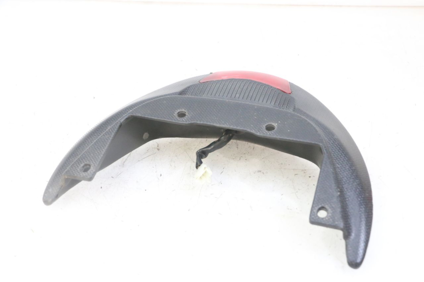 photo de FEU ARRIERE PIAGGIO ZIP 4T 50 (2018 - 2020) - Gros plan technique
