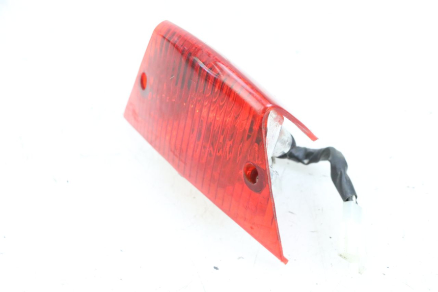 photo de FEU ARRIERE PIAGGIO ZIP 4T 50 (2018 - 2020) - Zoom état d’usage