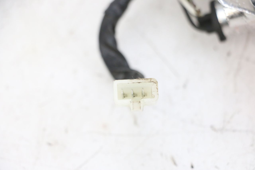 photo de FEU ARRIERE PIAGGIO ZIP 4T 50 (2018 - 2020) - État de surface