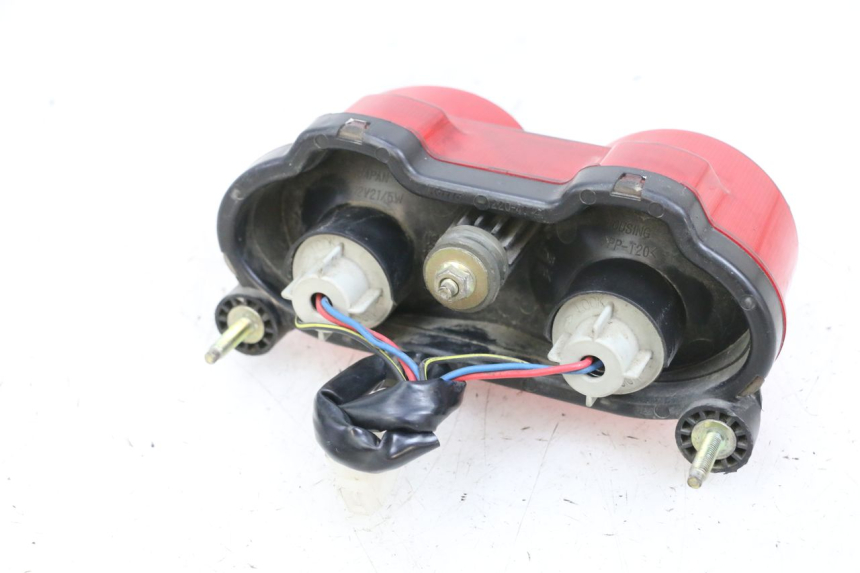 photo de FEU ARRIERE KAWASAKI ZR 7 750 (1999 - 2004) - Détail de la pièce