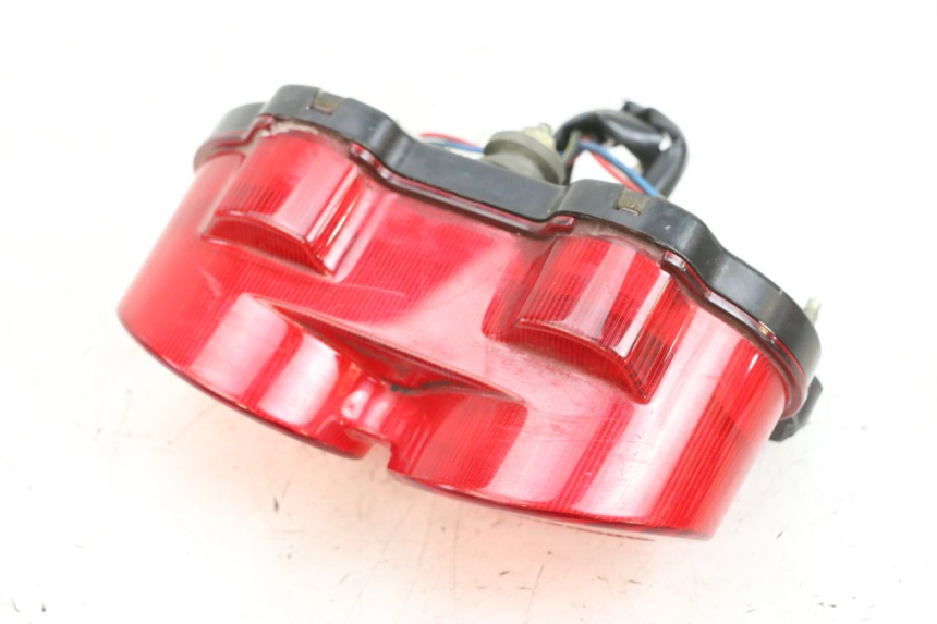 photo de FEU ARRIERE KAWASAKI ZR 7 750 (1999 - 2004) - Points de fixation