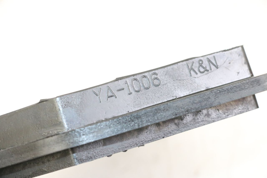 photo de FILTRE A AIR YAMAHA FZ1 FAZER 1000 (2007 - 2009) - Autre angle de vue