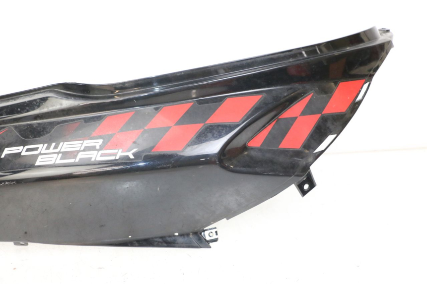 photo de Rear right side panel DAELIM A-FOUR 2T 50 (2005 - 2012) - Détails caractéristiques