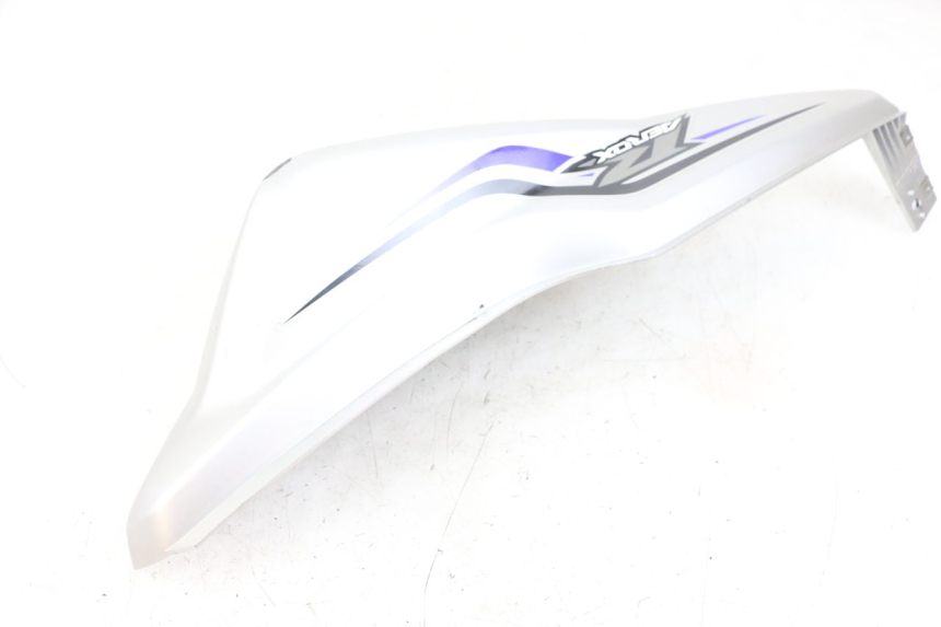 photo de FLANC ARRIERE DROIT YAMAHA AEROX 2T 50 (2013 - 2017) - Gros plan technique