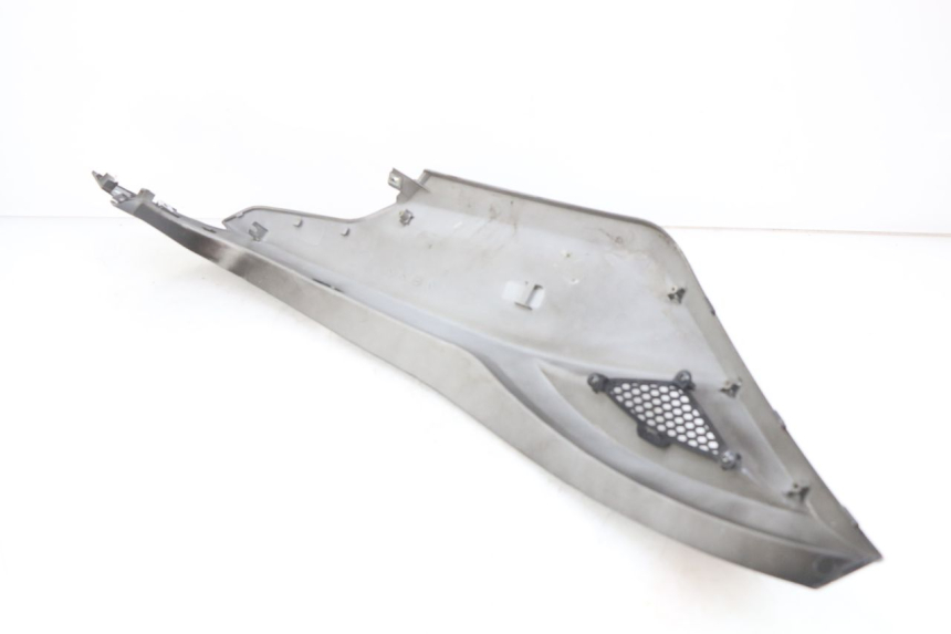 photo de FLANC ARRIERE DROIT KYMCO AGILITY 16+ 4T 50 (2018 - 2023) - Photo complémentaire