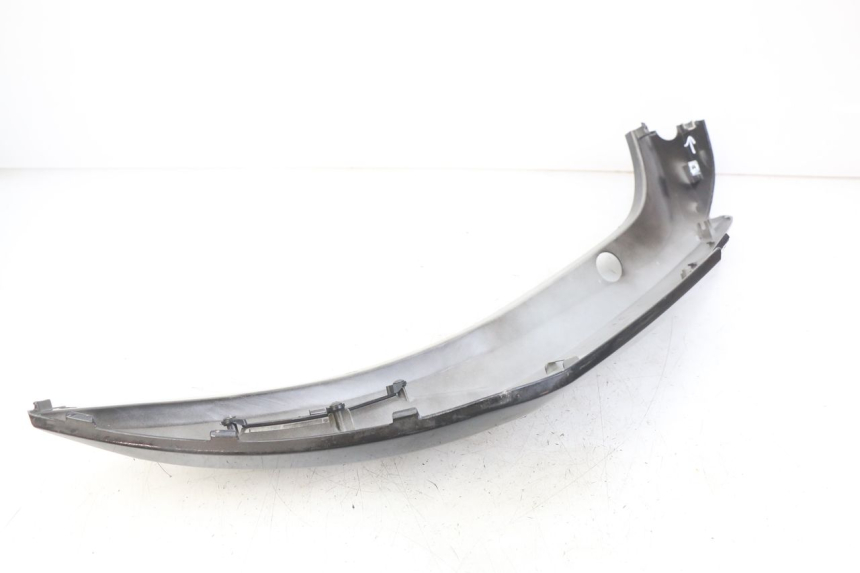 photo de FLANC ARRIERE DROIT KYMCO AGILITY 16+ 4T 50 (2018 - 2023) - État de surface