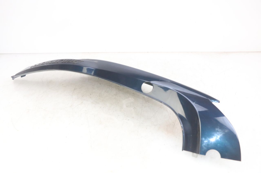 photo de FLANC ARRIERE DROIT KYMCO AGILITY 16+ 4T 50 (2018 - 2023) - État de surface