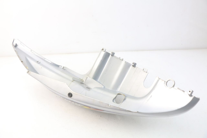 photo de FLANC ARRIERE DROIT KYMCO AGILITY 4T 50 (2005 - 2018) - Détail de la pièce