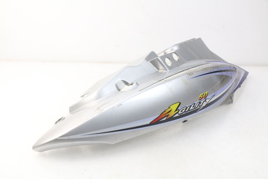 photo de FLANC ARRIERE DROIT KYMCO AGILITY 4T 50 (2005 - 2018) - Détails caractéristiques