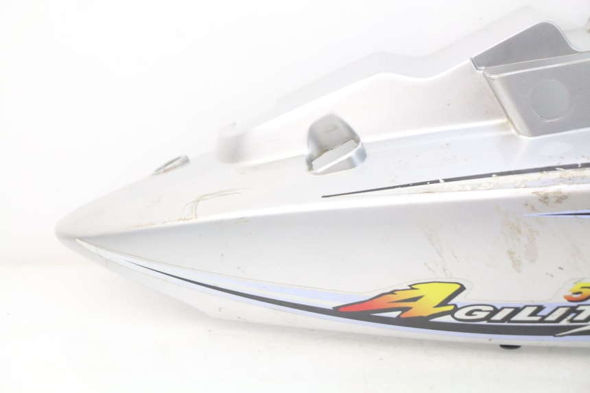 photo de FLANC ARRIERE DROIT KYMCO AGILITY 4T 50 (2005 - 2018) - Zoom composants