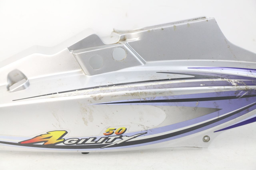 photo de FLANC ARRIERE DROIT KYMCO AGILITY 4T 50 (2005 - 2018) - Vue rapprochée