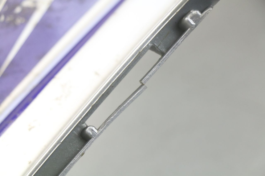 photo de FLANC ARRIERE DROIT KYMCO AGILITY 4T 50 (2005 - 2018) - Points de fixation