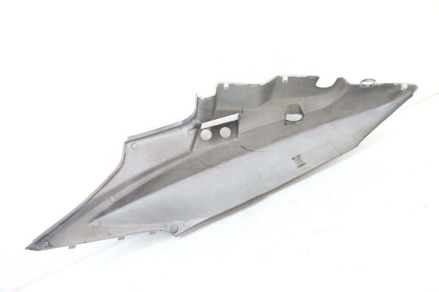 photo de FLANC ARRIERE DROIT KYMCO AGILITY 4T 50 (2005 - 2018) - Vue d’ensemble