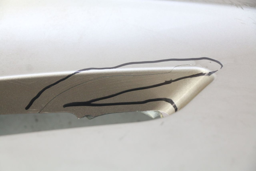 photo de FLANC ARRIERE DROIT ECCITY ARTELEC 670 1 (2013 - 2017) - Pièce contrôlée