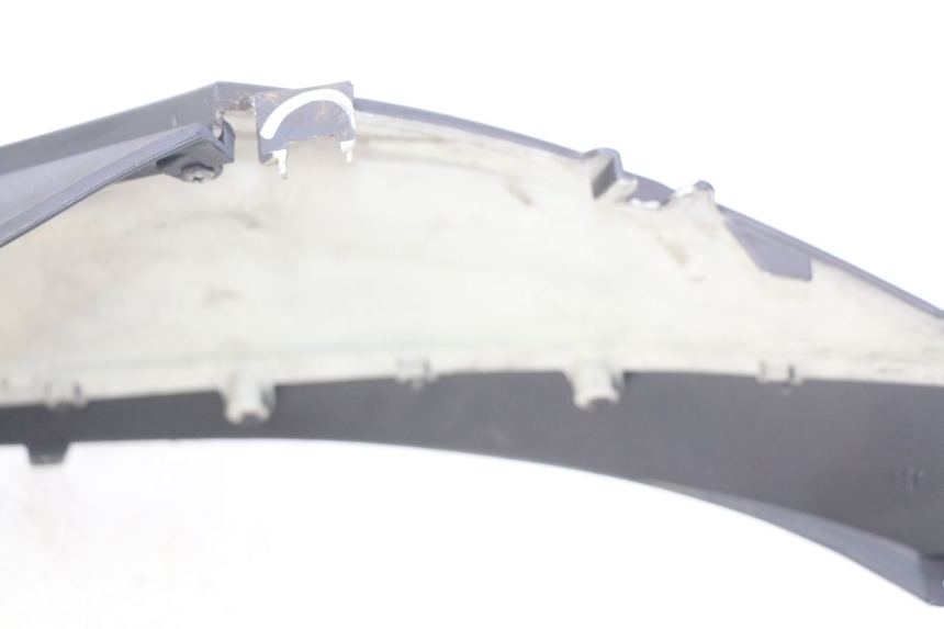 photo de FLANC ARRIERE DROIT PIAGGIO BEVERLY 125 (2010 - 2015) - Détail de la pièce