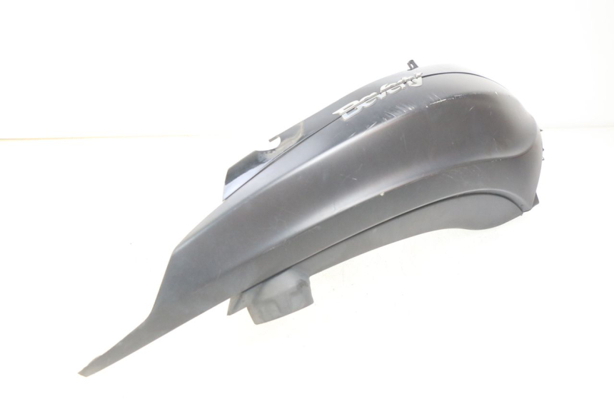 photo de FLANC ARRIERE DROIT PIAGGIO BEVERLY 125 (2010 - 2015) - État de surface