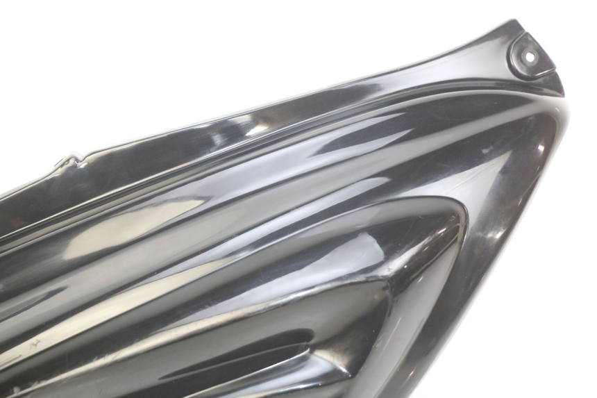 photo de FLANC ARRIERE DROIT MBK BOOSTER NEXT GENERATION 50 (1995 - 1998) - État de surface