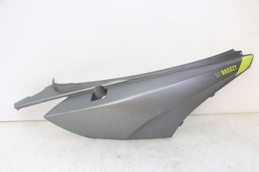 photo de FLANC ARRIERE DROIT MOTRON BREEZY 4T 50 (2021 - 2025) - Vue principale