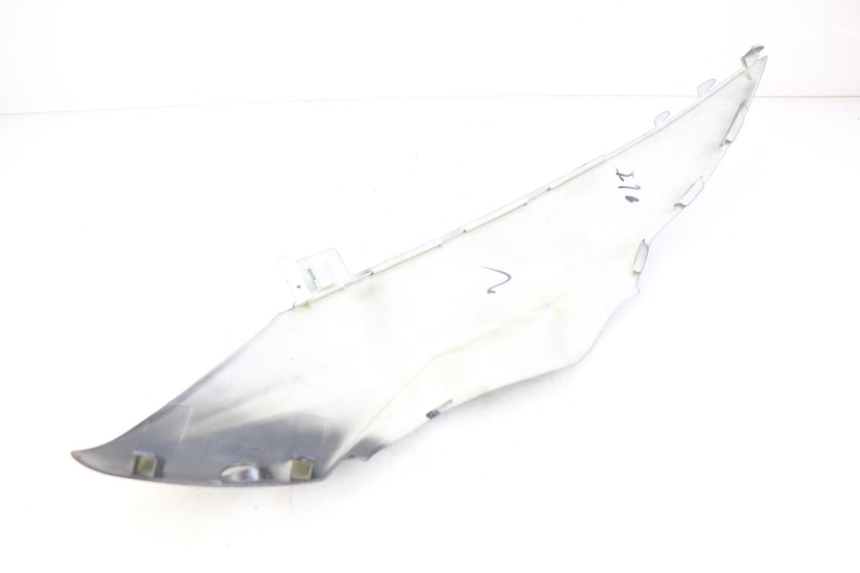 photo de FLANC ARRIERE DROIT BAOTIAN BT 49 QT-9 50 (2006 - 2010) - Détail de la pièce