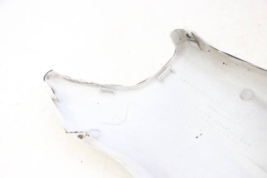 photo de FLANC ARRIERE DROIT HONDA CBR RR FIREBLADE 900 (1992 - 1994) - Points de fixation