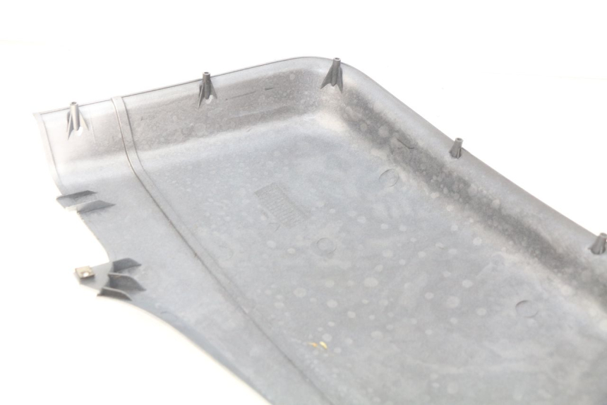 photo de FLANC ARRIERE DROIT RIDE CLASSIC 2T 50 (2014 - 2022) - Zoom état d’usage