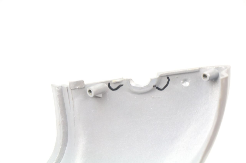 photo de FLANC ARRIERE DROIT SYM DD 50 (2005 - 2011) - Gros plan technique