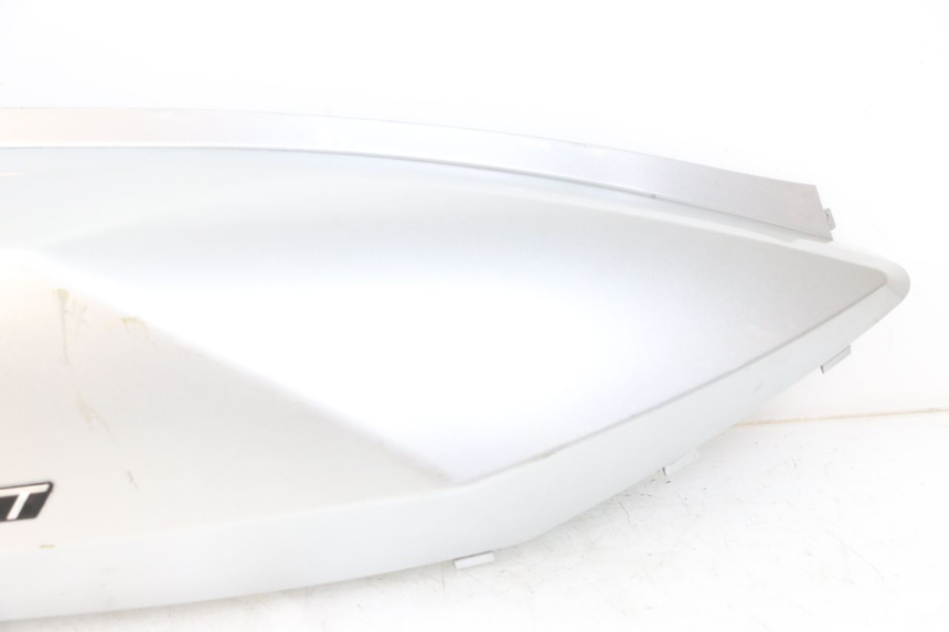 photo de FLANC ARRIERE DROIT KYMCO DINK STREET 125 (2009 - 2014) - Vue d’ensemble