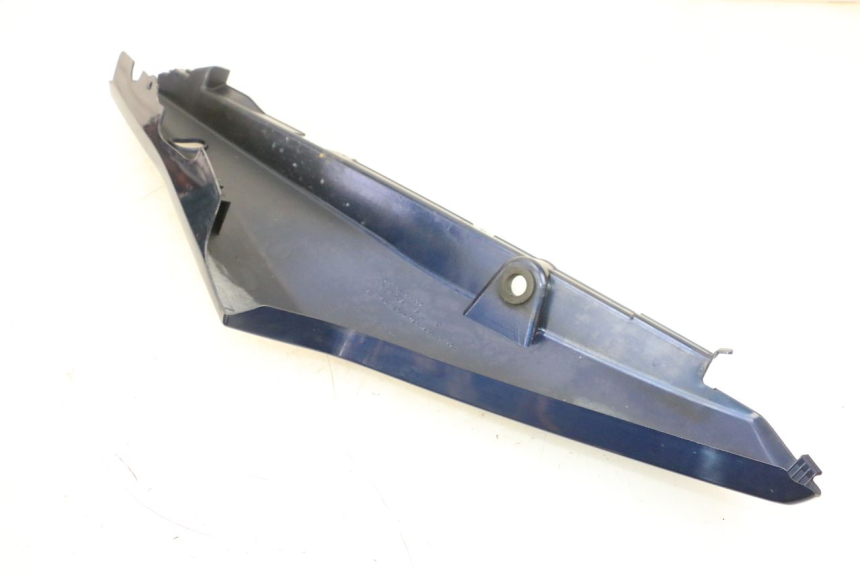 photo de FLANC ARRIERE DROIT SUZUKI DL V STROM 1000 (2002 - 2007) - Zoom état d’usage