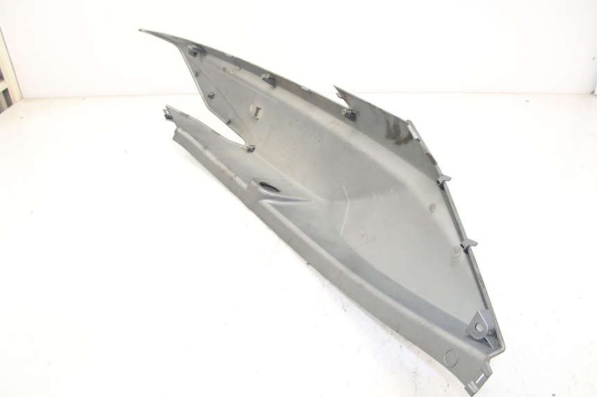 photo de FLANC ARRIERE DROIT KYMCO DOWNTOWN ABS 125 (2015 - 2017) - Angle alternatif