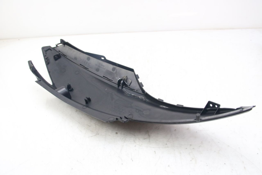 photo de FLANC ARRIERE DROIT YAMAHA D'ELIGHT DELIGHT 125 (2017 - 2020) - Gros plan technique