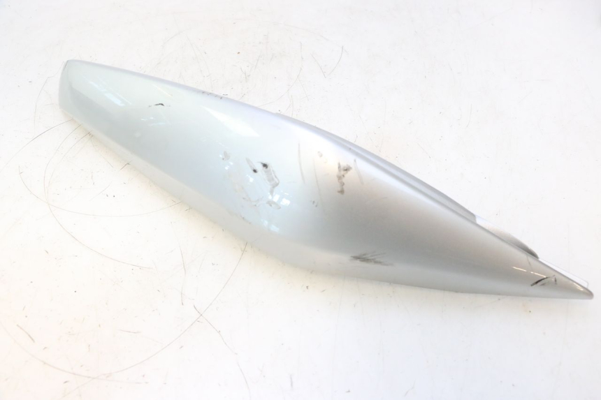 photo de FLANC ARRIERE DROIT KAWASAKI ER-6 ER6 N 650 (2005 - 2009) - Points de fixation