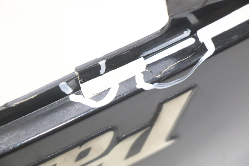 photo de FLANC ARRIERE DROIT HONDA FES PANTHEON 2T 125 (1998 - 2002) - Autre angle de vue